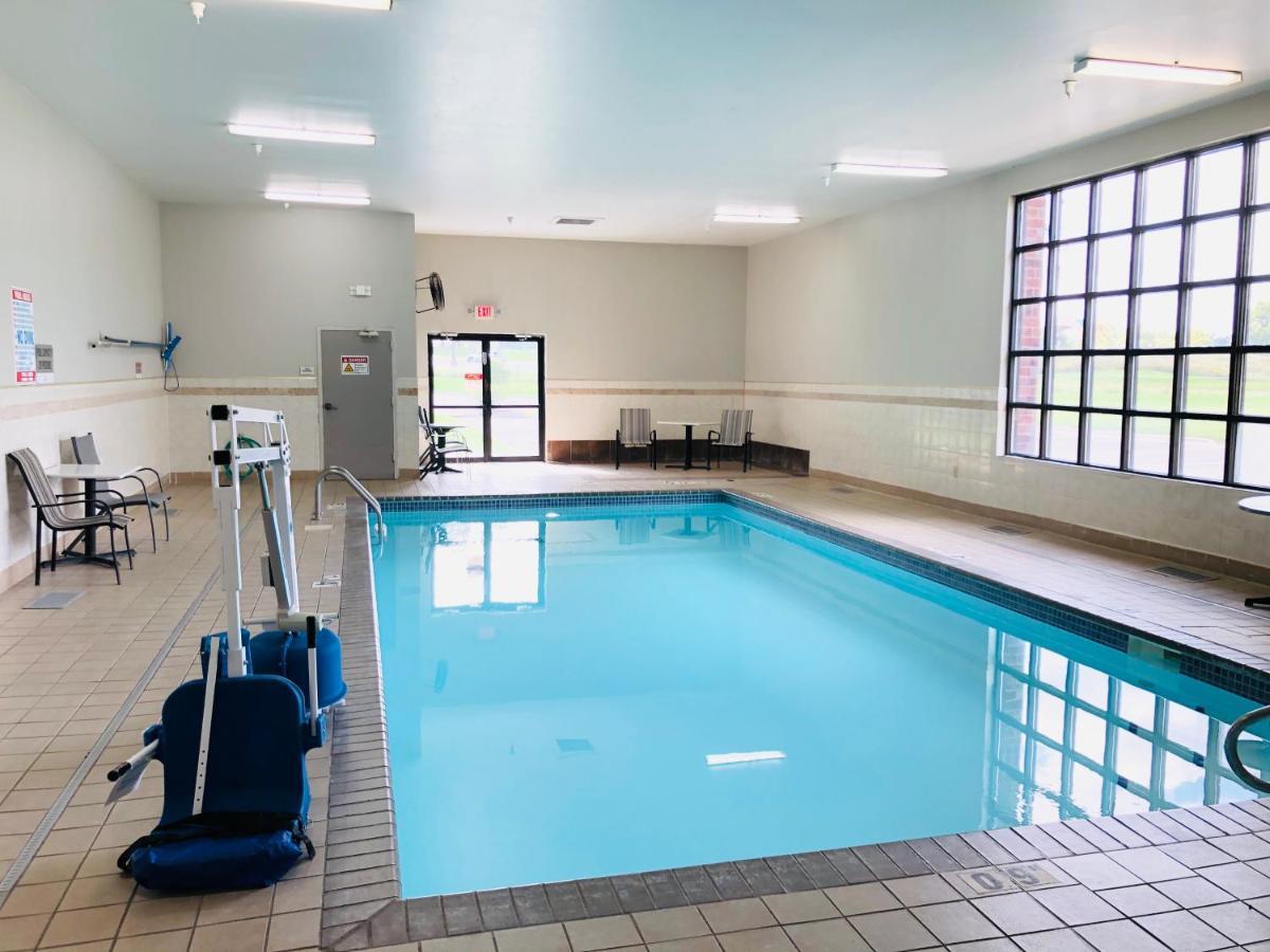 La Quinta By Wyndham Minneapolis Northwest Brooklyn Park Bagian luar foto
