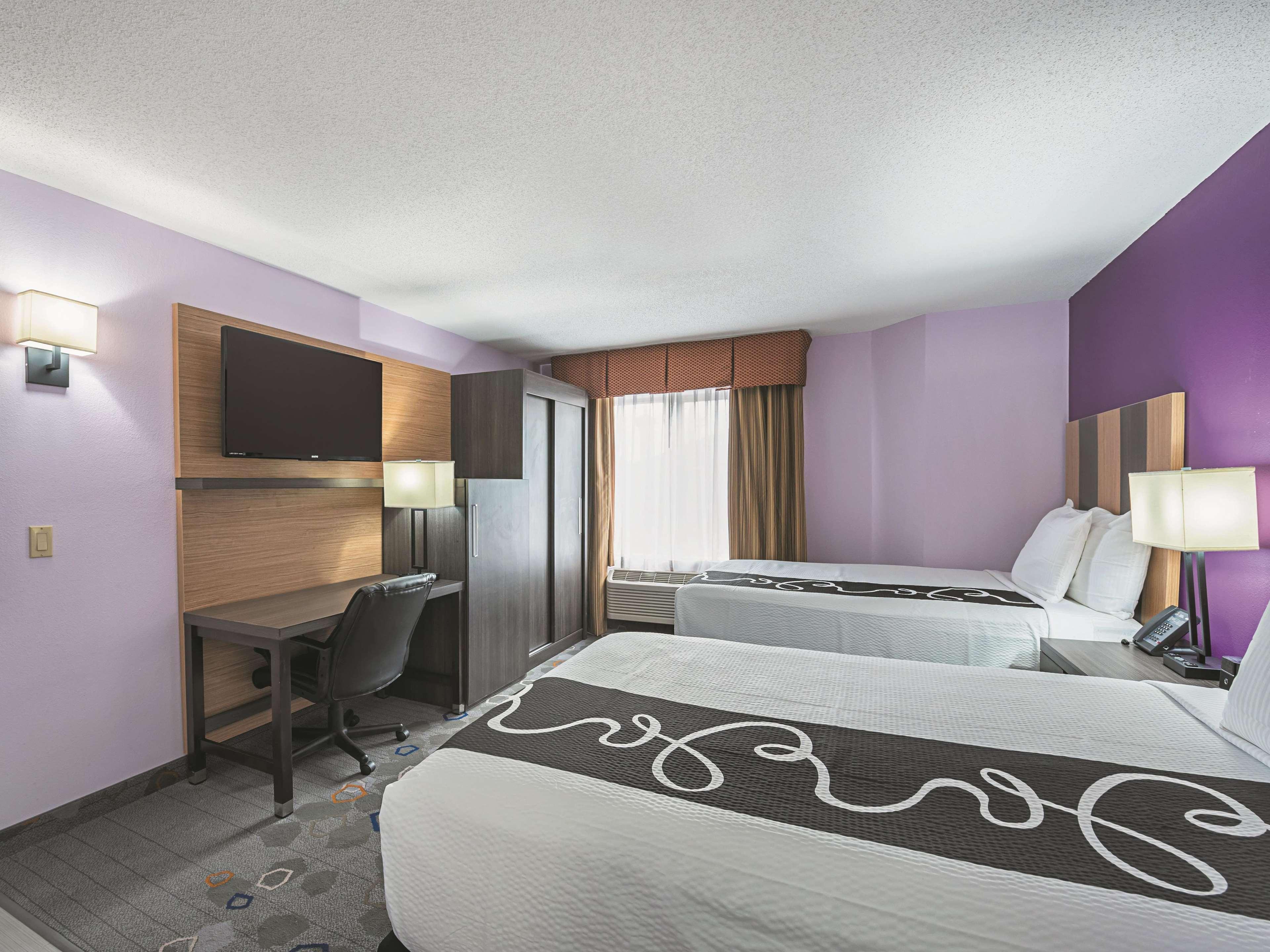 La Quinta By Wyndham Minneapolis Northwest Brooklyn Park Bagian luar foto
