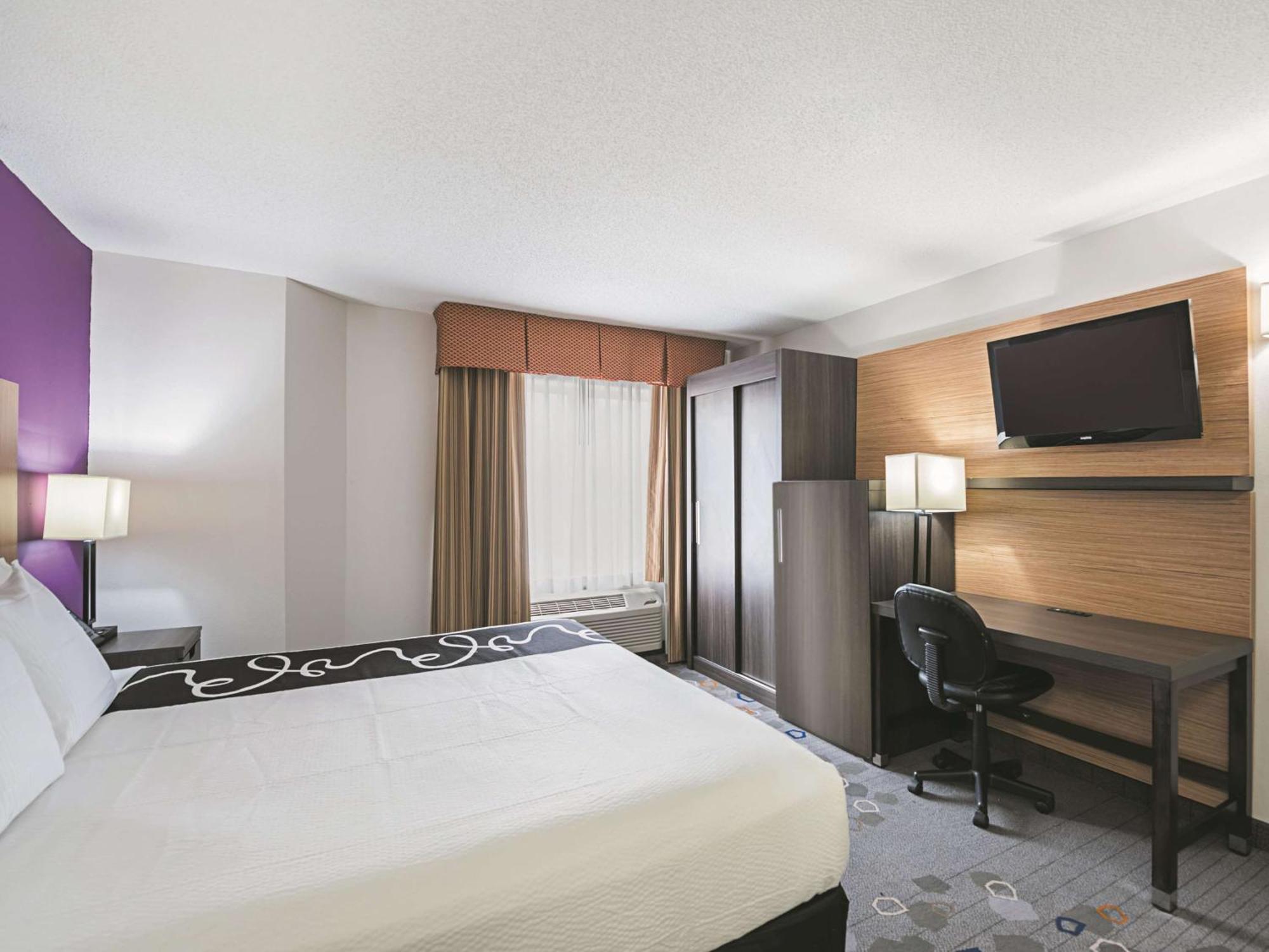 La Quinta By Wyndham Minneapolis Northwest Brooklyn Park Bagian luar foto