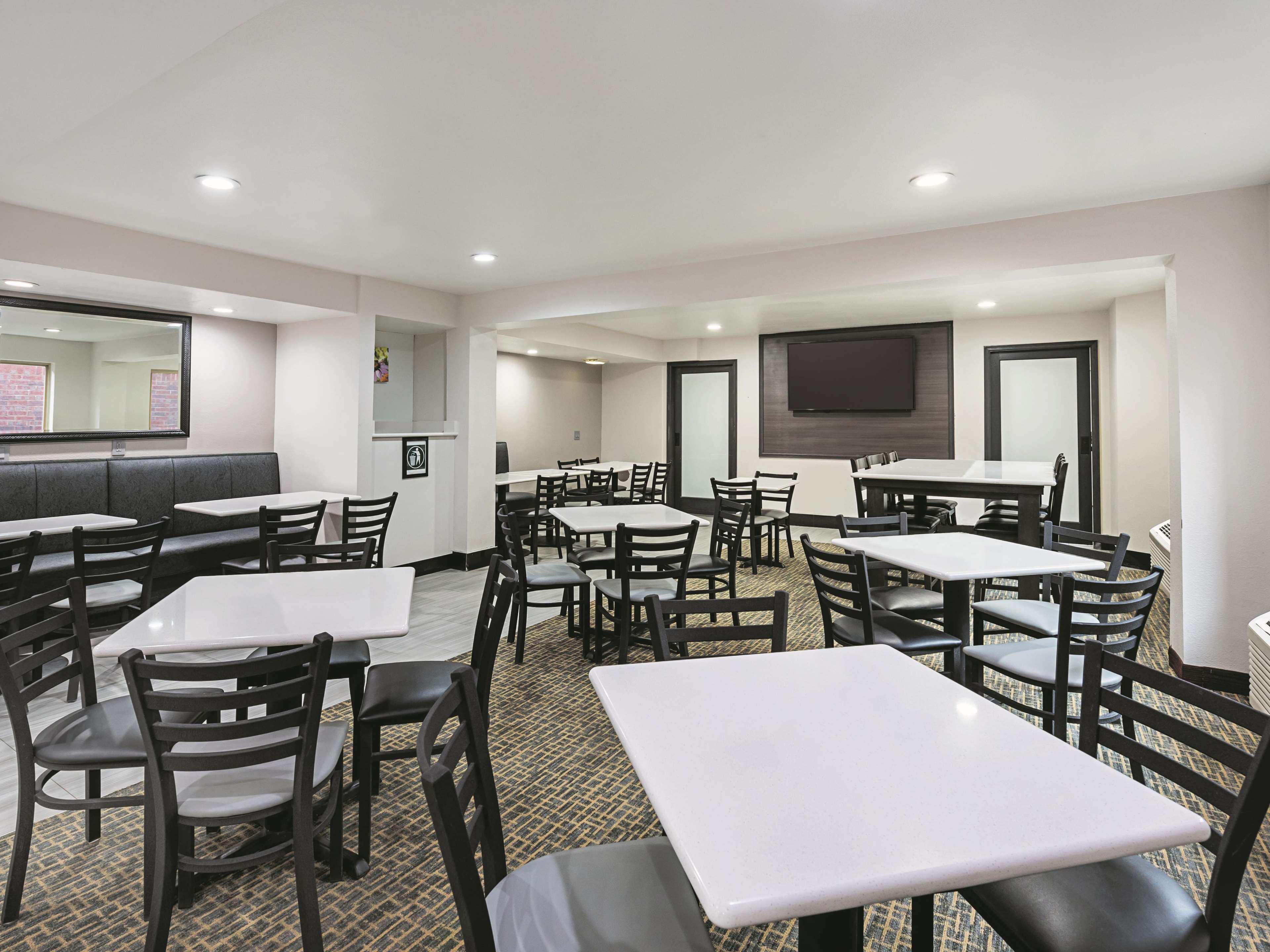 La Quinta By Wyndham Minneapolis Northwest Brooklyn Park Bagian luar foto