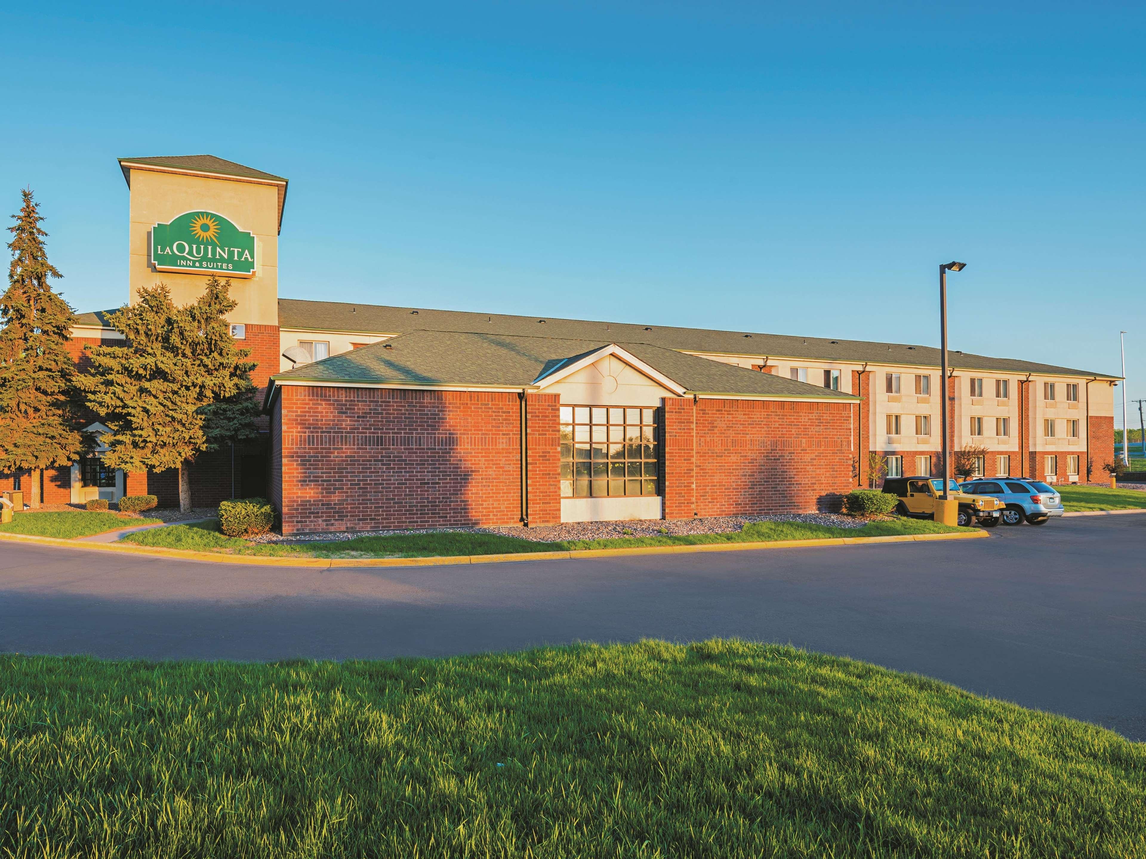 La Quinta By Wyndham Minneapolis Northwest Brooklyn Park Bagian luar foto